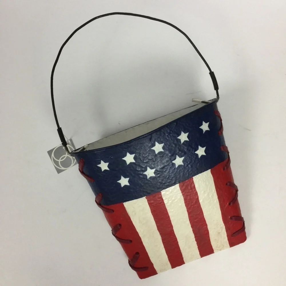 Dept. 56 Painted Flag Hanging Metal Bucket Door Decoration with Flowers New